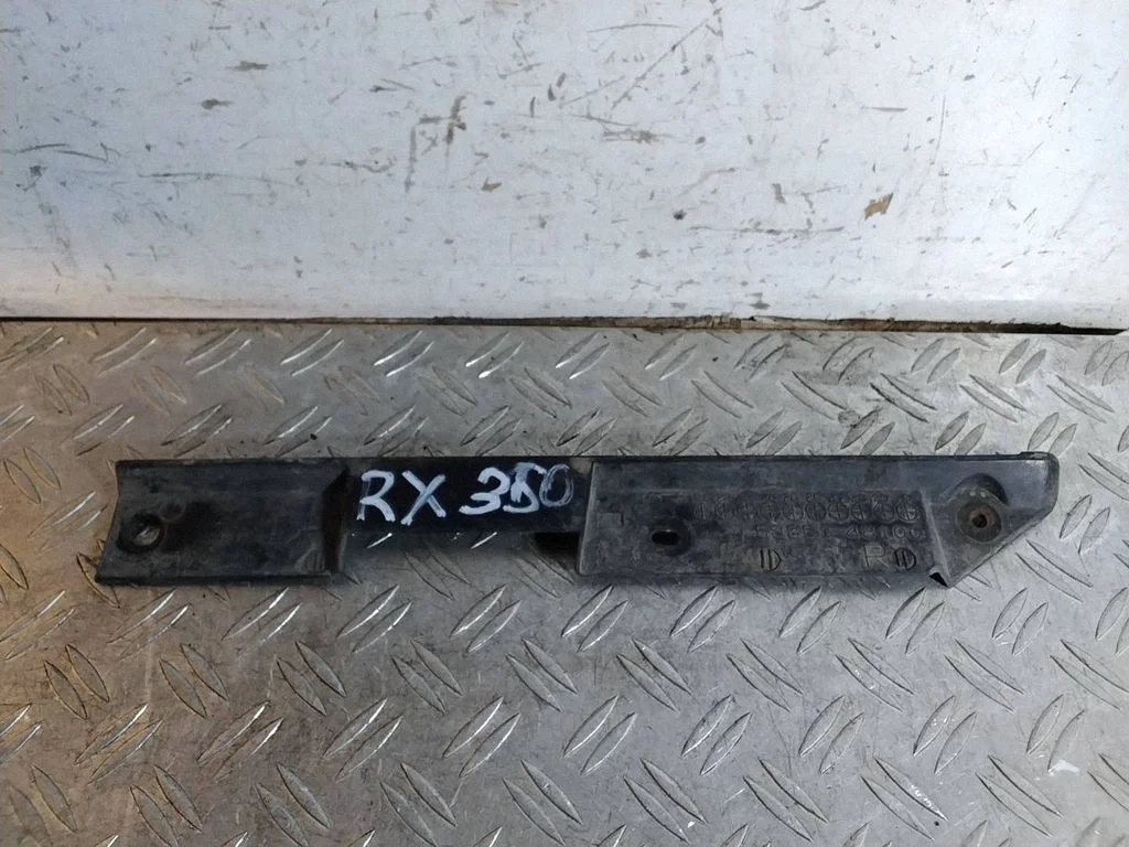 Poritiiva iluliist (molding) – Lexus RX 450H (2016-)