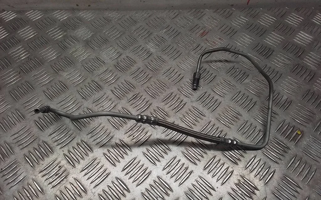 Brake booster pipe/hose