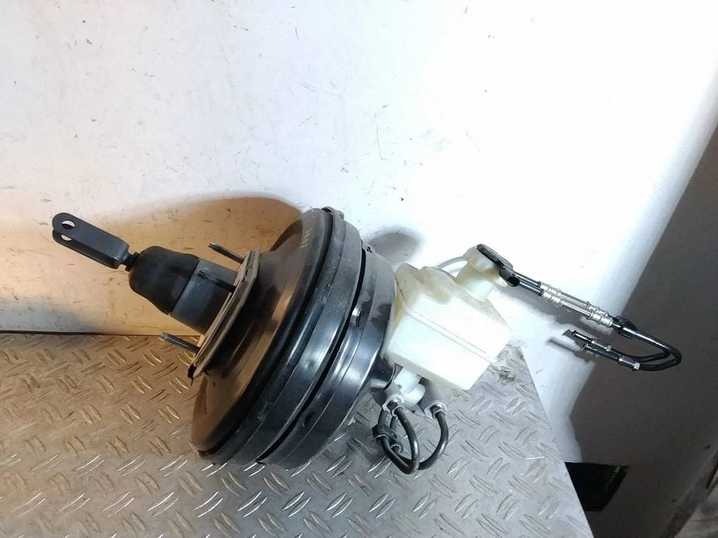 Brake booster – Land Rover Discovery Sport (2014-)