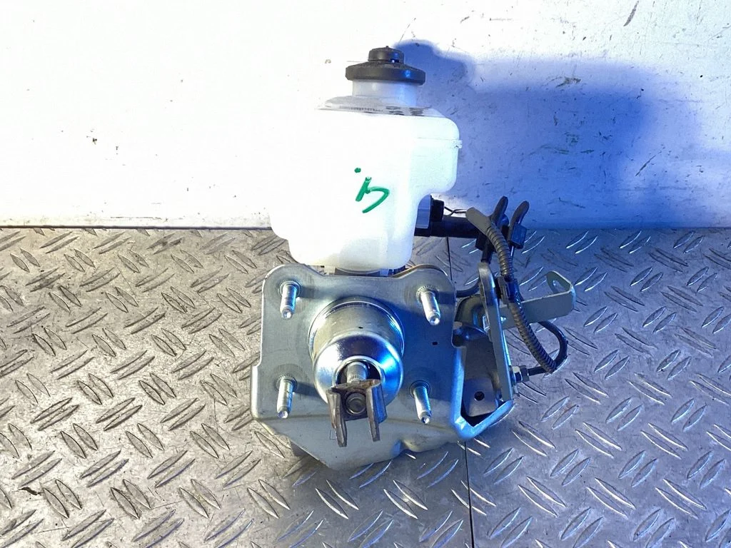 Master brake cylinder 4720730080
