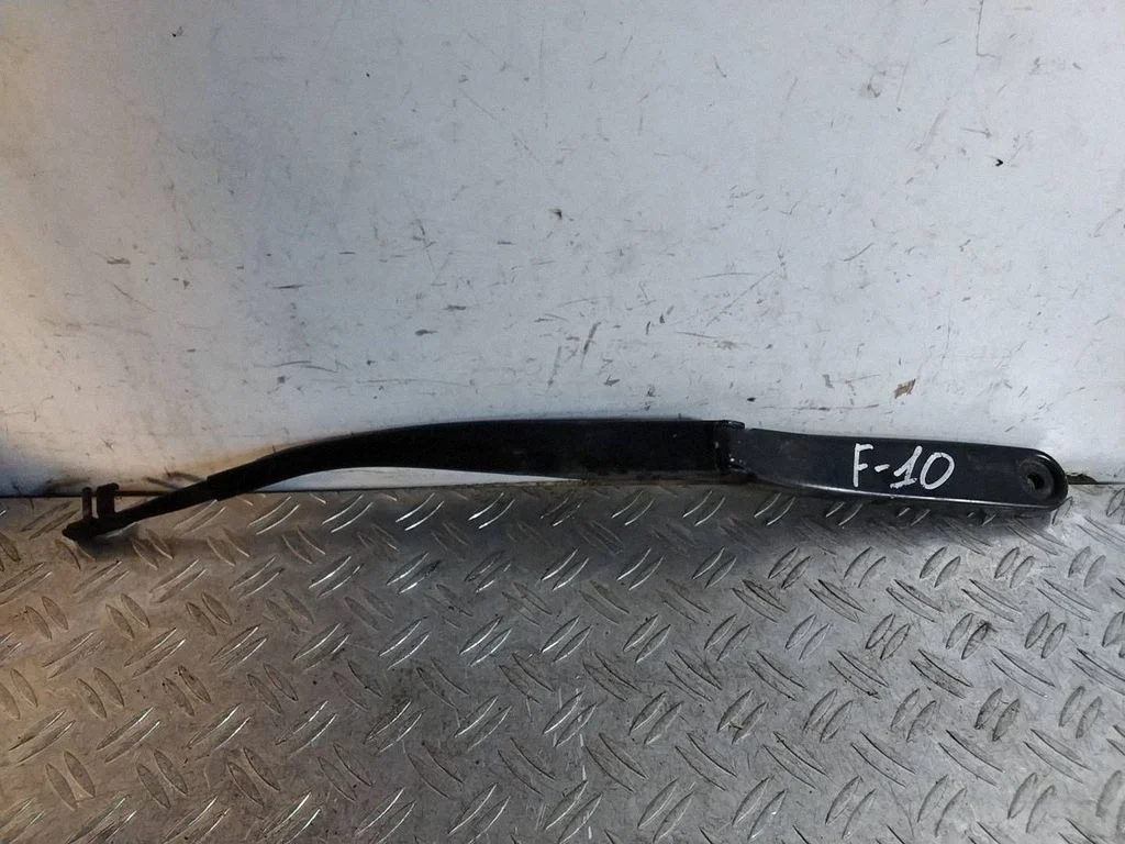 Windshield/front glass wiper blade 7182459