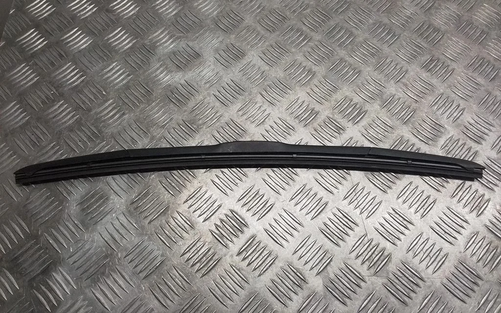 Pióro wycieraczki przedniej – Toyota Land Cruiser (J200) (2008-)