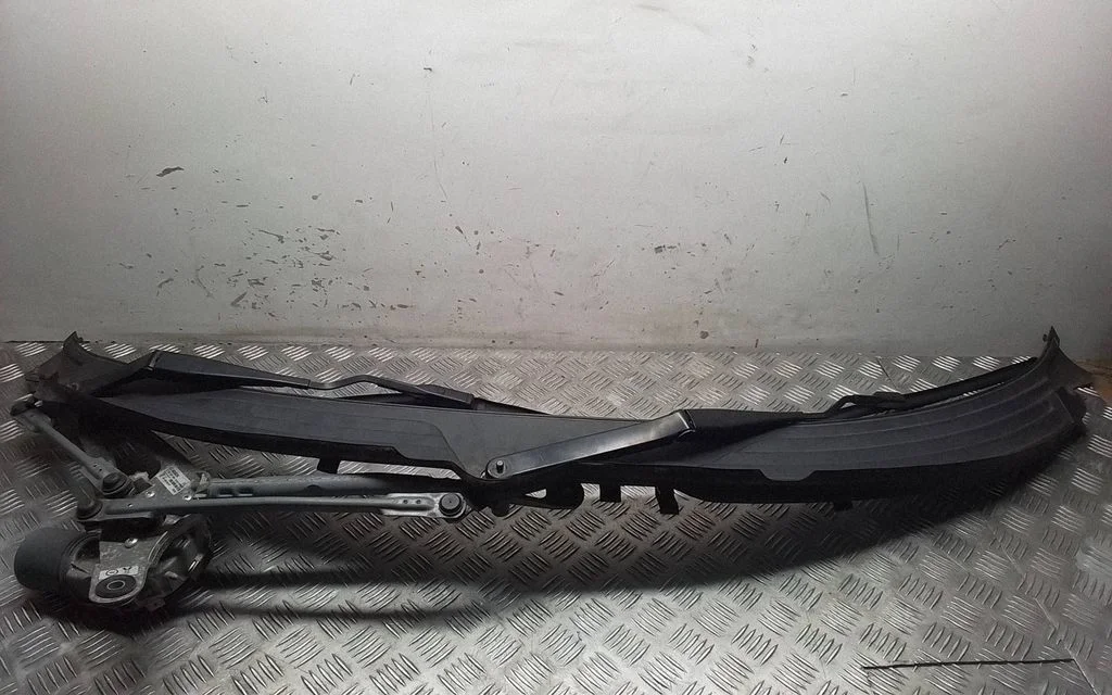 Front wiper linkage and motor – Porsche 911 997 (2004-2013)
