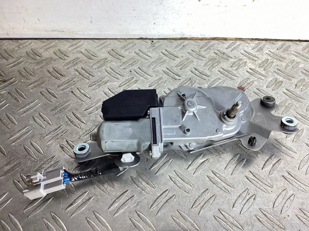 Rear window wiper motor – Lexus RX III (2008-2015)