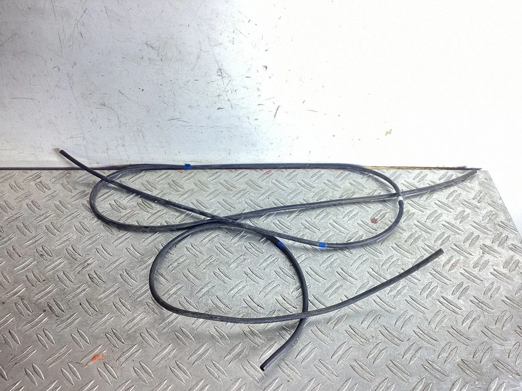 Windshield washer fluid hose – Lexus NX (2021-)