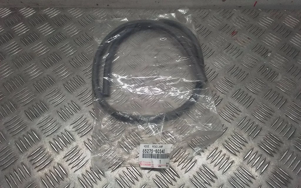 Tulepesuvedeliku voolik(ud) – Toyota Land Cruiser (HDJ90) (1996-2002)