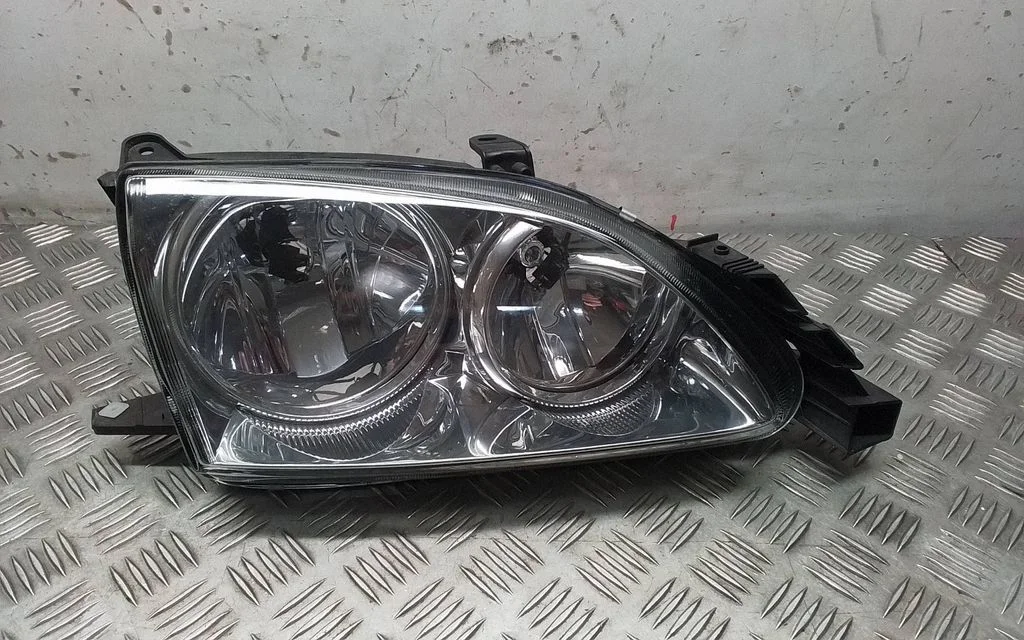 Headlight/headlamp 8113005100