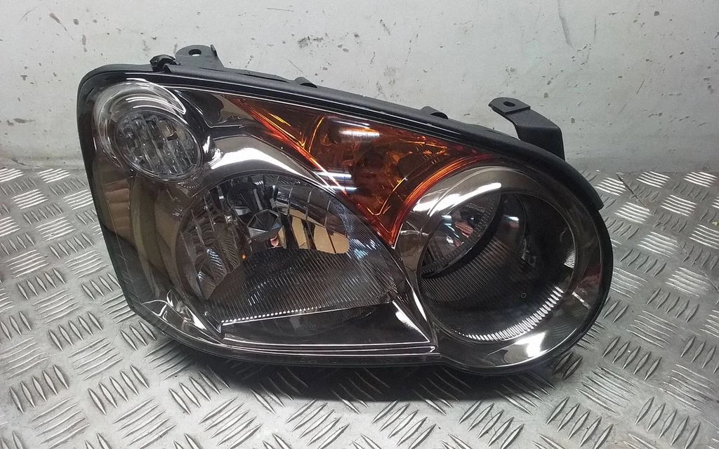 Headlight/headlamp 84001FE382