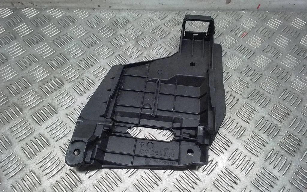 Headlight/headlamp mounting bracket 99763117301