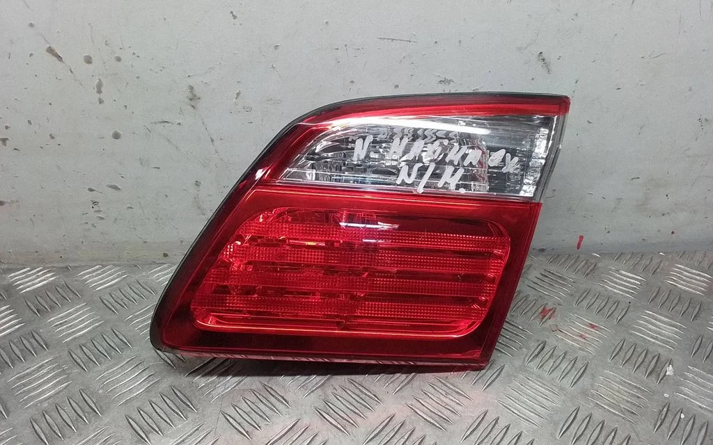 Tagatuli luugil – Nissan Maxima (1995-2000), parem