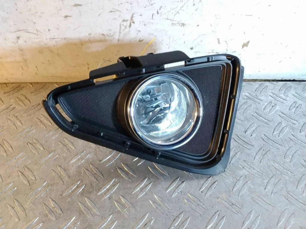 Priekšējais miglas lukturis 5212742160