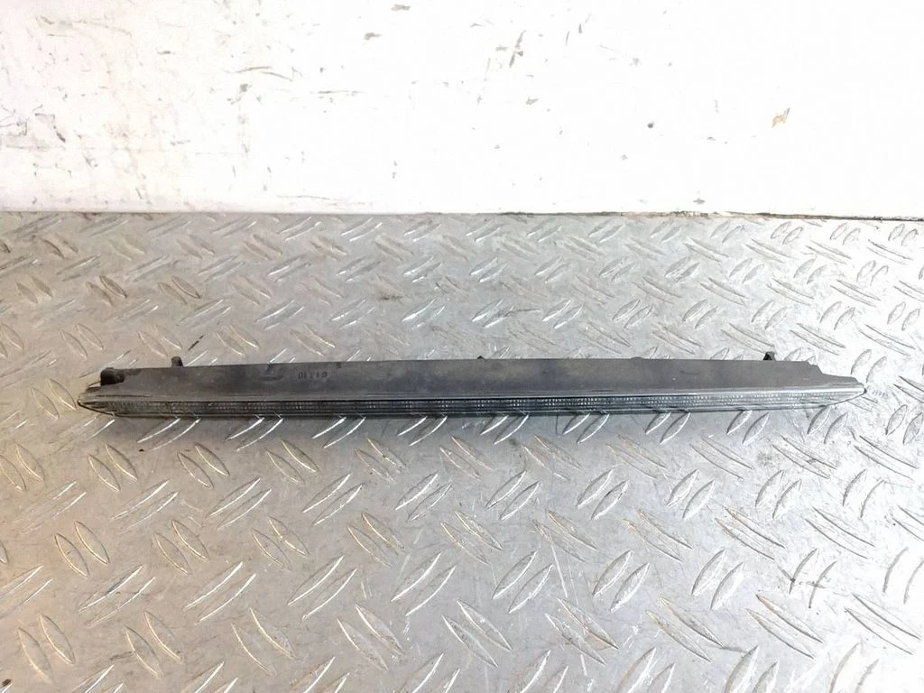 Third/center stoplight – Porsche 911 991 (2011-2019)