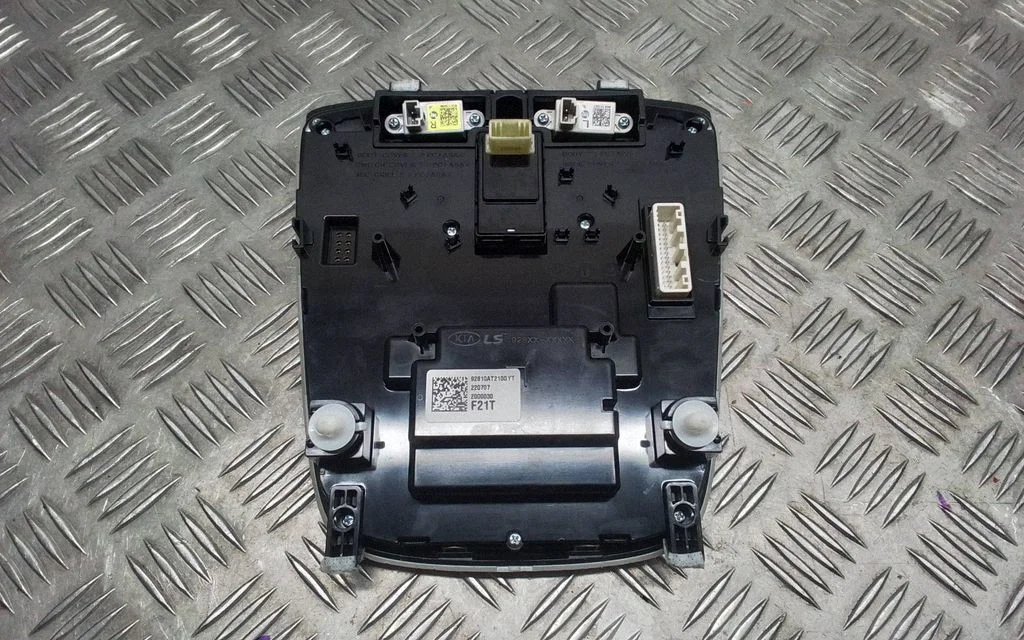 Front seat light – KIA Niro (2022-)