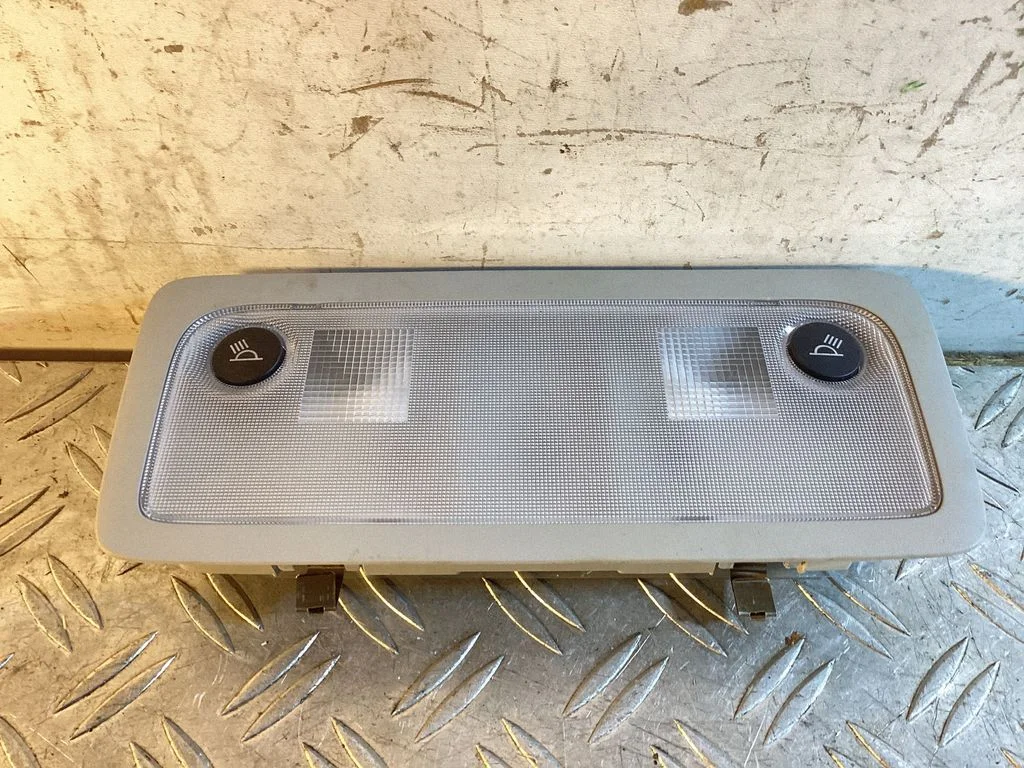 Front seat light – Lexus IS III XE30 (2013-2020)