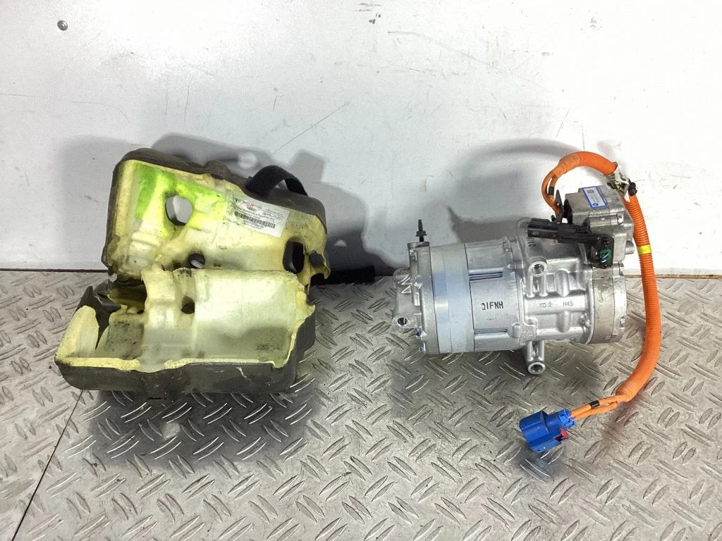 Air conditioning (A/C) compressor (pump) – Tesla Model S (2012-)