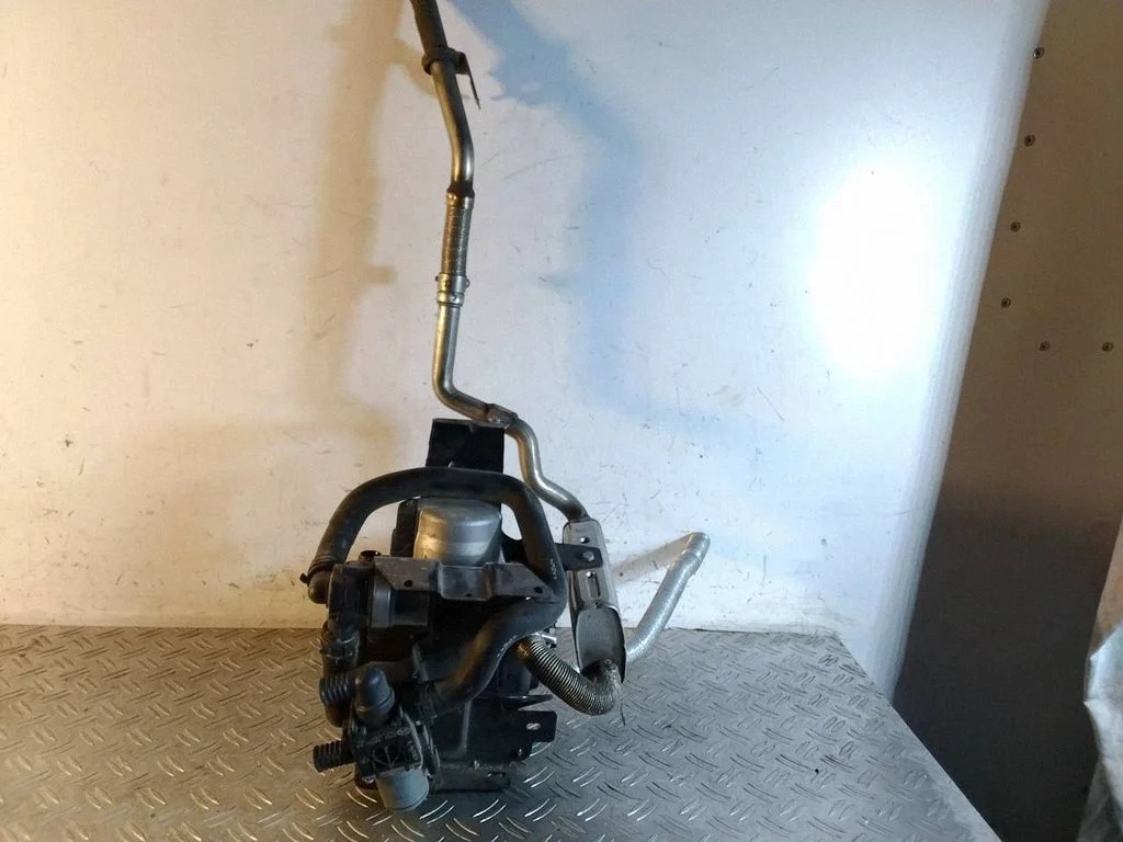 Auxiliary pre-heater (Webasto) – Land Rover Discovery Sport (2014-)