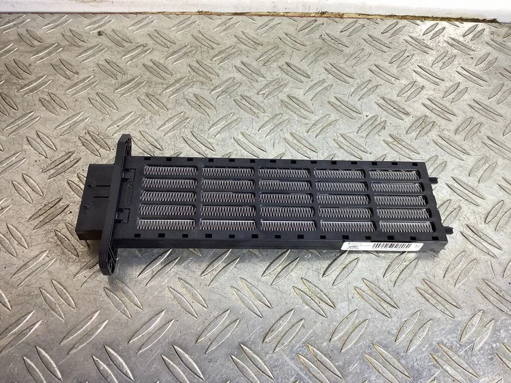 Elektriline salongi küttekeha radiaator 710261600200