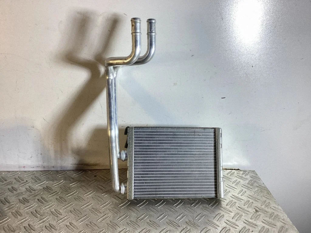 Salongi küttekeha radiaator