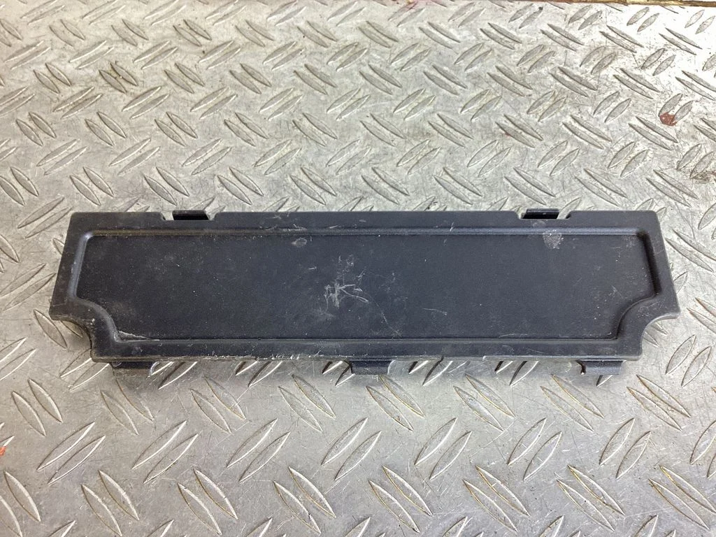 Salongi õhufiltri kate – Lexus GS 250 350 300H 450H (2013-)