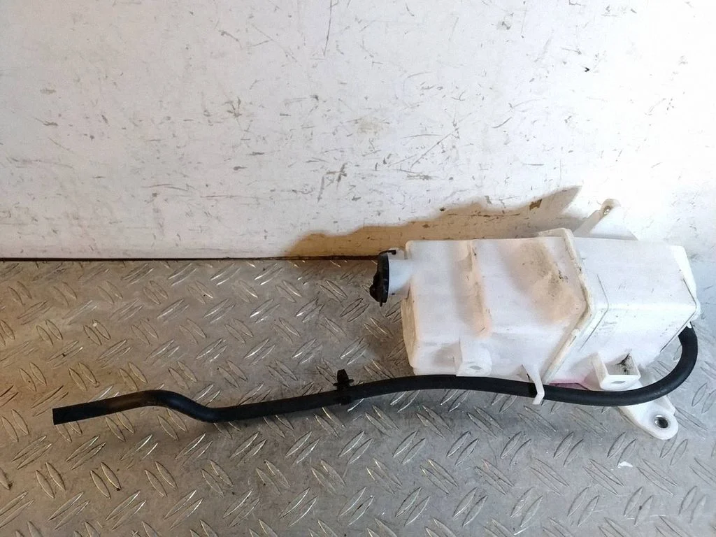 Coolant expansion tank/reservoir – Lexus RX 450H (2016-)