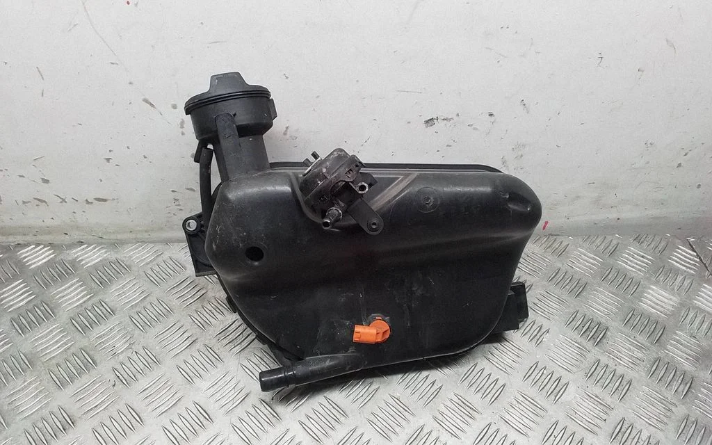 Coolant expansion tank/reservoir – Porsche 911 997 (2004-2013)