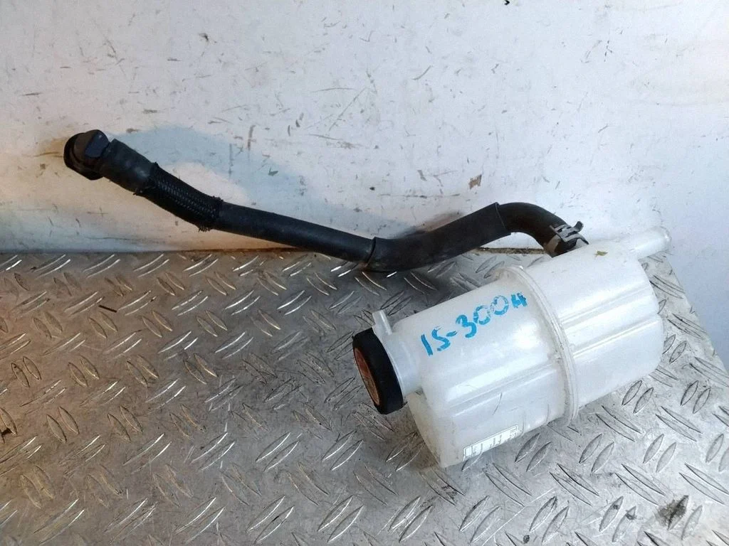 Coolant expansion tank/reservoir – Lexus IS III XE30 (2013-2020)