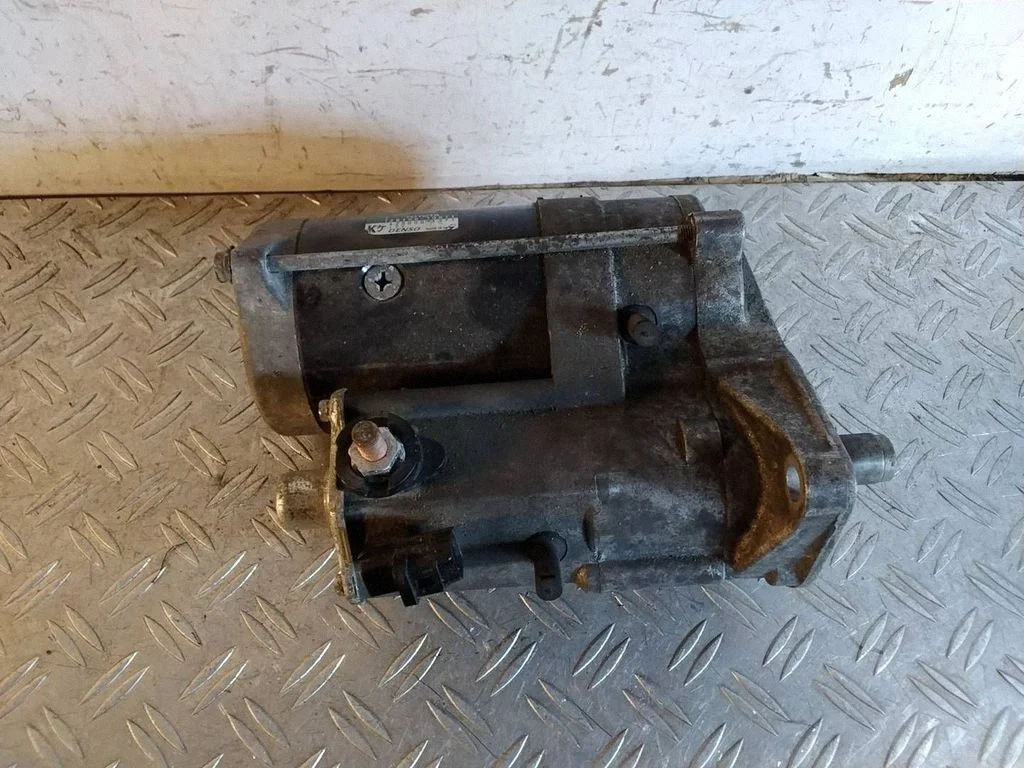 Starter motor – Toyota Land Cruiser (J150) (2009-)