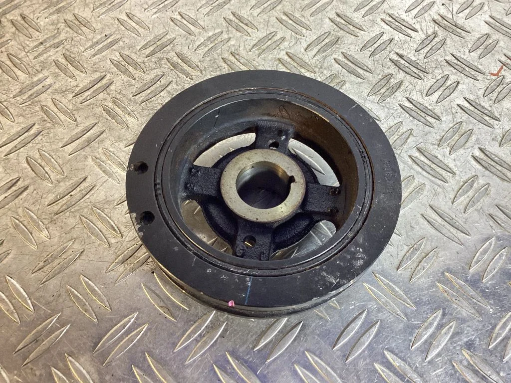 Crankshaft pulley – Lexus GS 250 350 300H 450H (2013-)