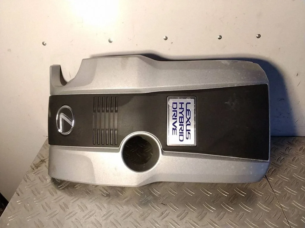 Engine cover (trim) – Lexus IS III XE30 (2013-2020)