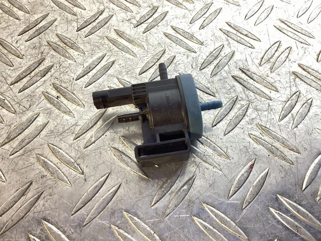 Turbo solenoid valve – Porsche Macan (95B) (2019-)