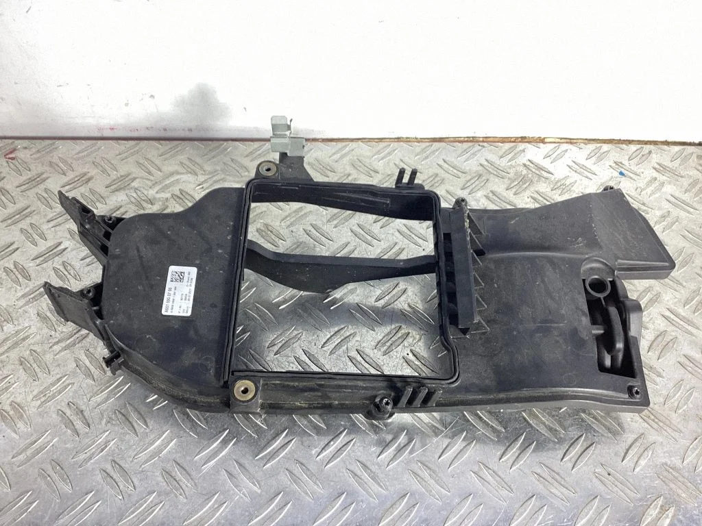 Air filter box cover – Mercedes-Benz GLC-Class C253 (2016-)