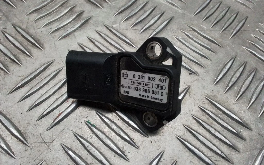 Air pressure sensor 0281002401