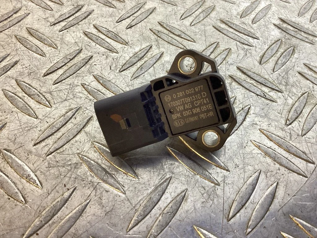 Air pressure sensor – Audi A4 Allroad B8 (2008-2016)