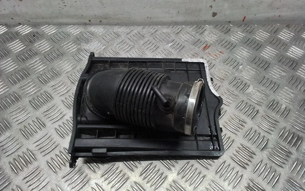Sisselaskekollektor – Porsche Macan (95B) (2019-)