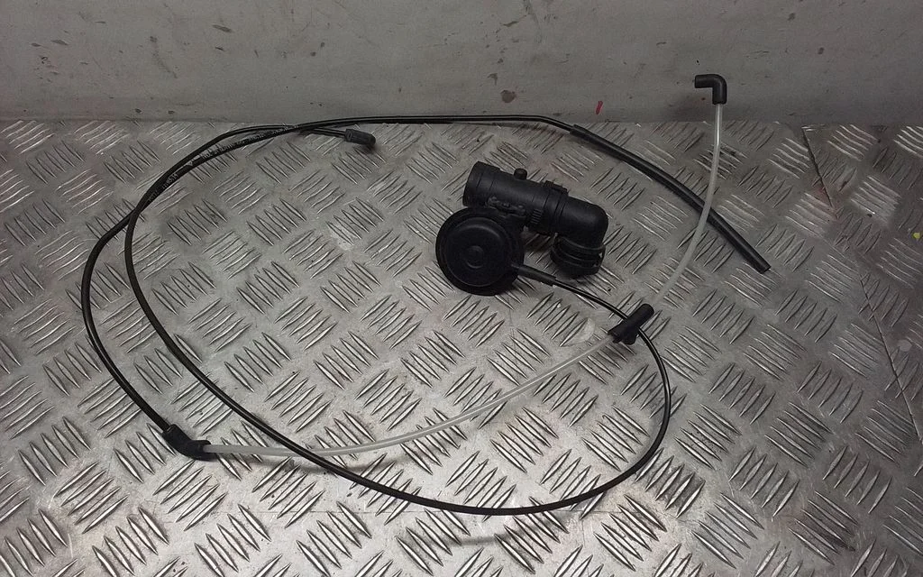 Breather hose/pipe – Porsche Cayenne (92A) (2010-2017)