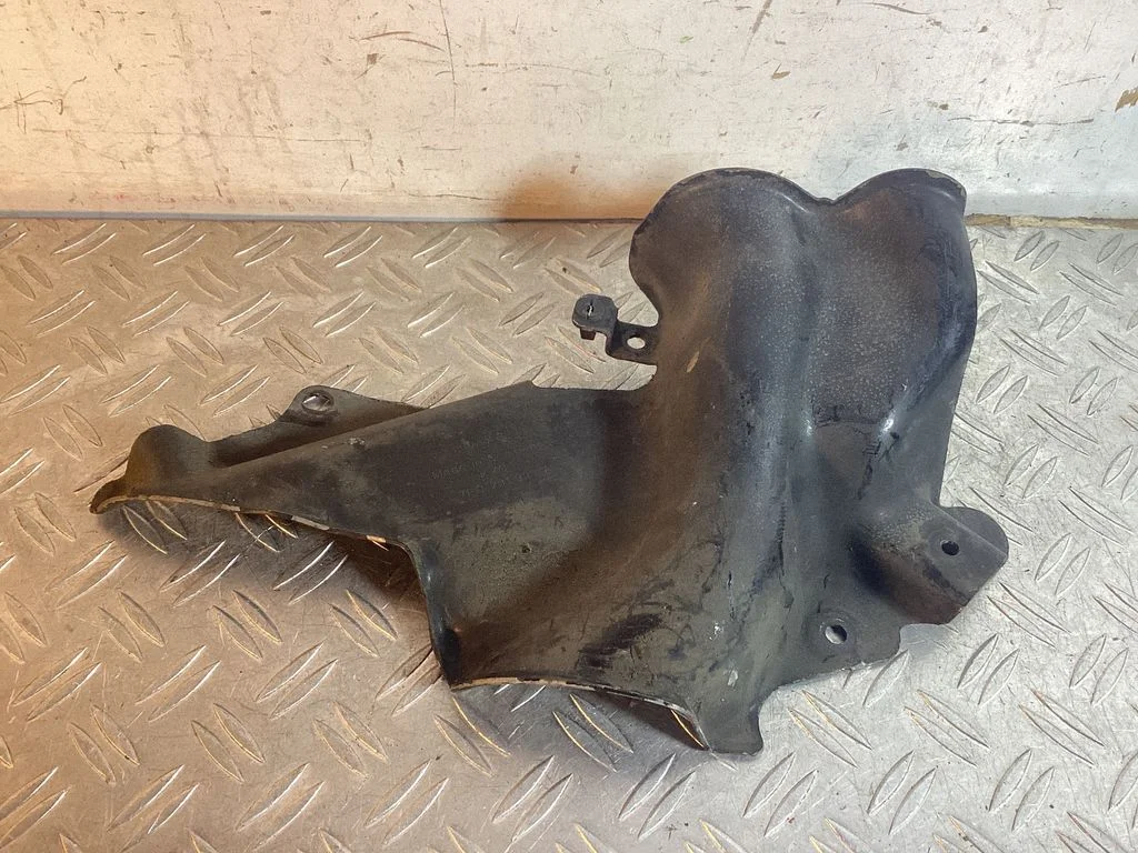 Fuel tank bottom protection – Porsche Cayenne (92A) (2010-2017)