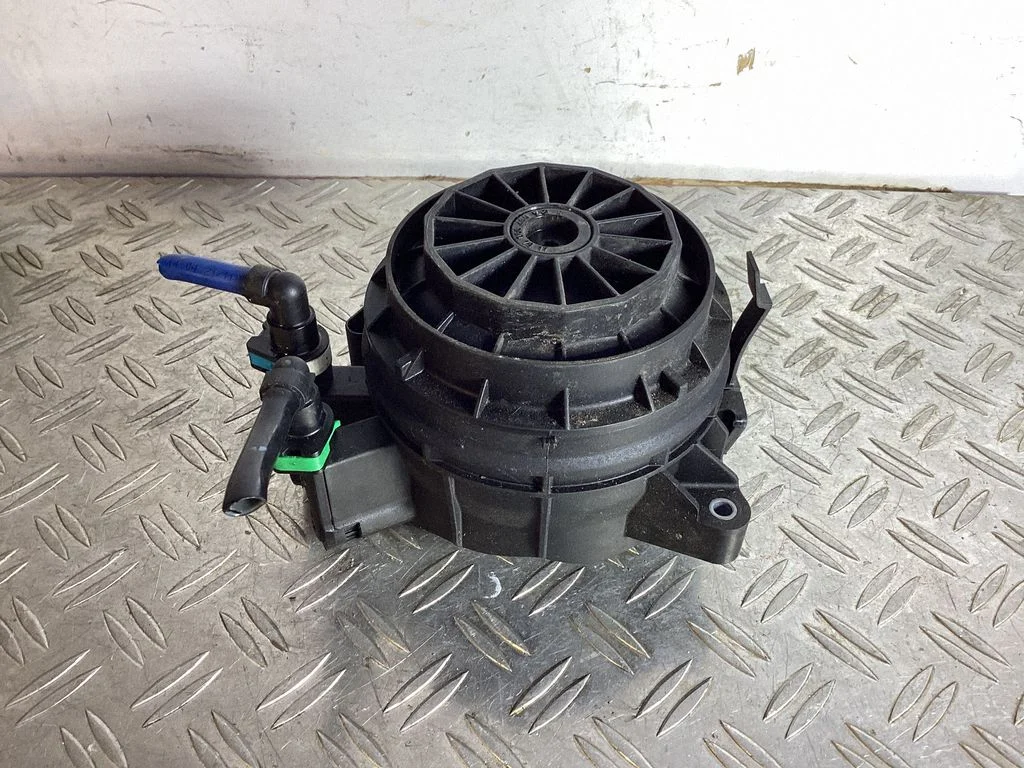 Fuel filter – Mercedes-Benz GLC-Class C253 (2016-)