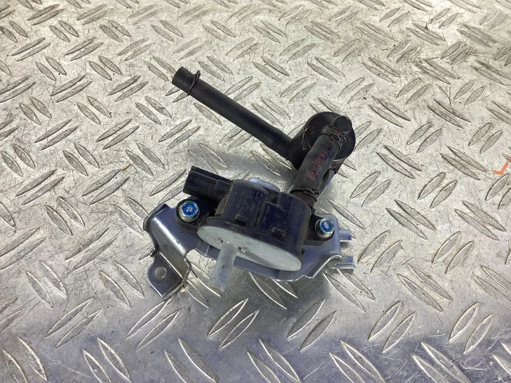 Vacuum valve – Honda CR-V (2013-2016)