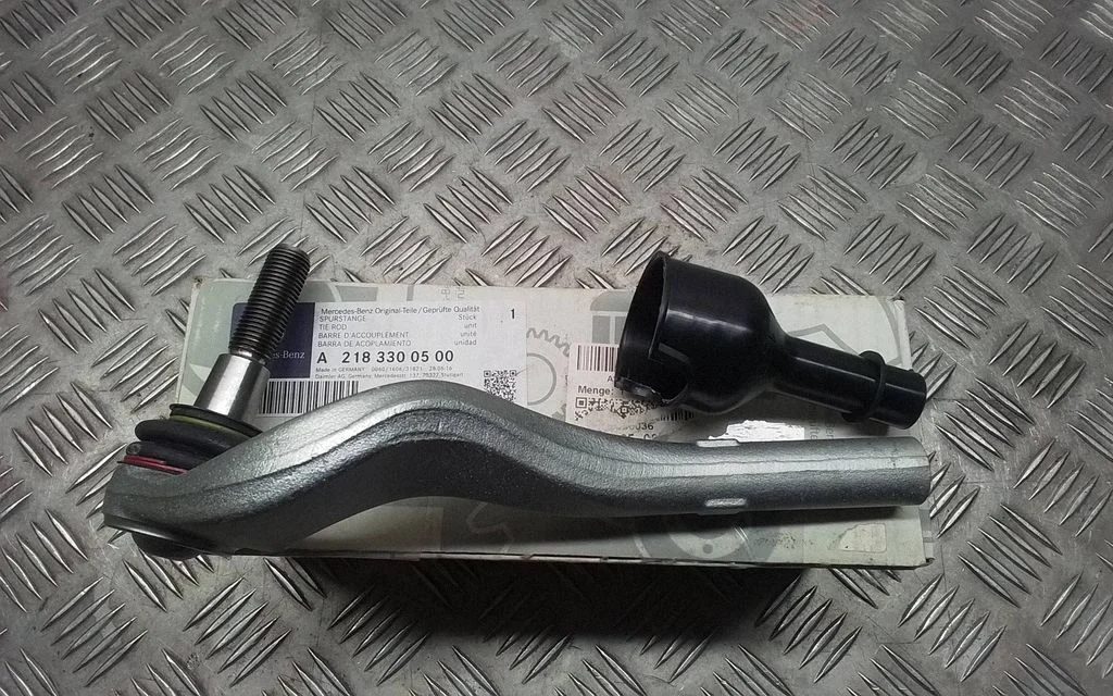 Steering tie rod end – Mercedes-Benz CLS-Class C218 X218 (2011-2017)