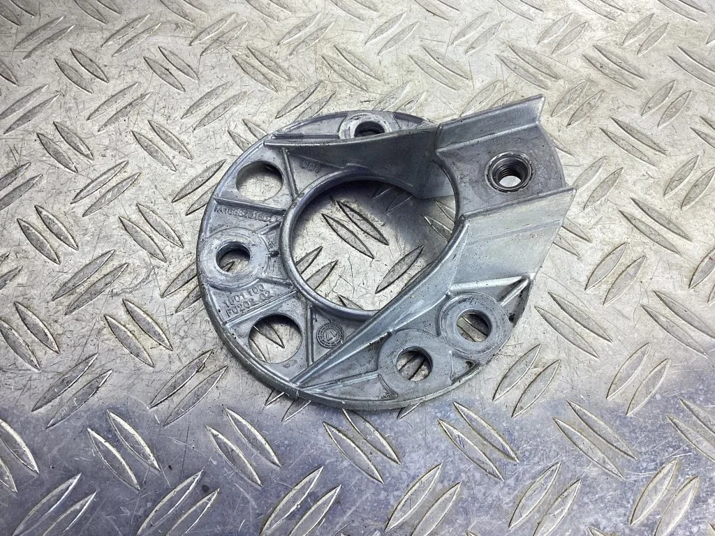Front upper strut mount – Mercedes-Benz ML-Class W166 (2012-2017)