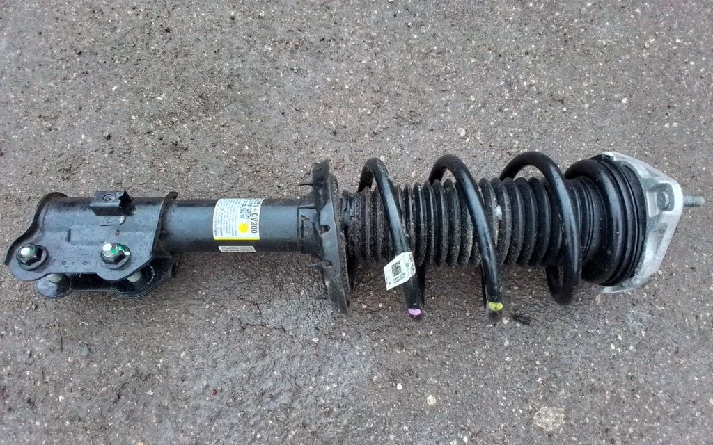 Front shock absorber/damper 54651CV200