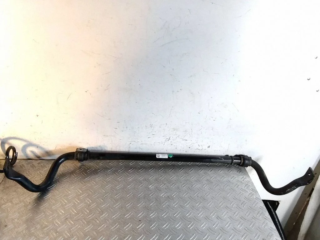 Eesmine stabilisaator (kaldevarras) – Porsche Macan (95B) (2019-)