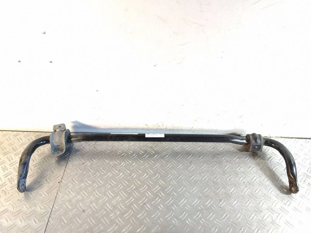 Eesmine stabilisaator (kaldevarras) – Tesla Model Y (2020-)