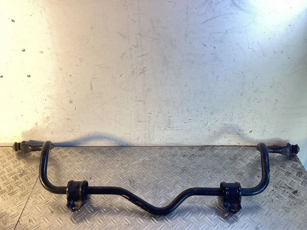 Eesmine stabilisaator (kaldevarras) – Lexus NX (2021-)