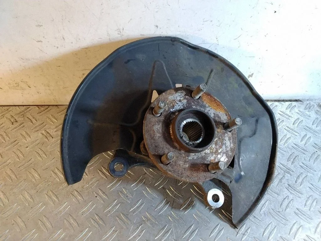 Front wheel hub – Lexus NX (2014-2021)