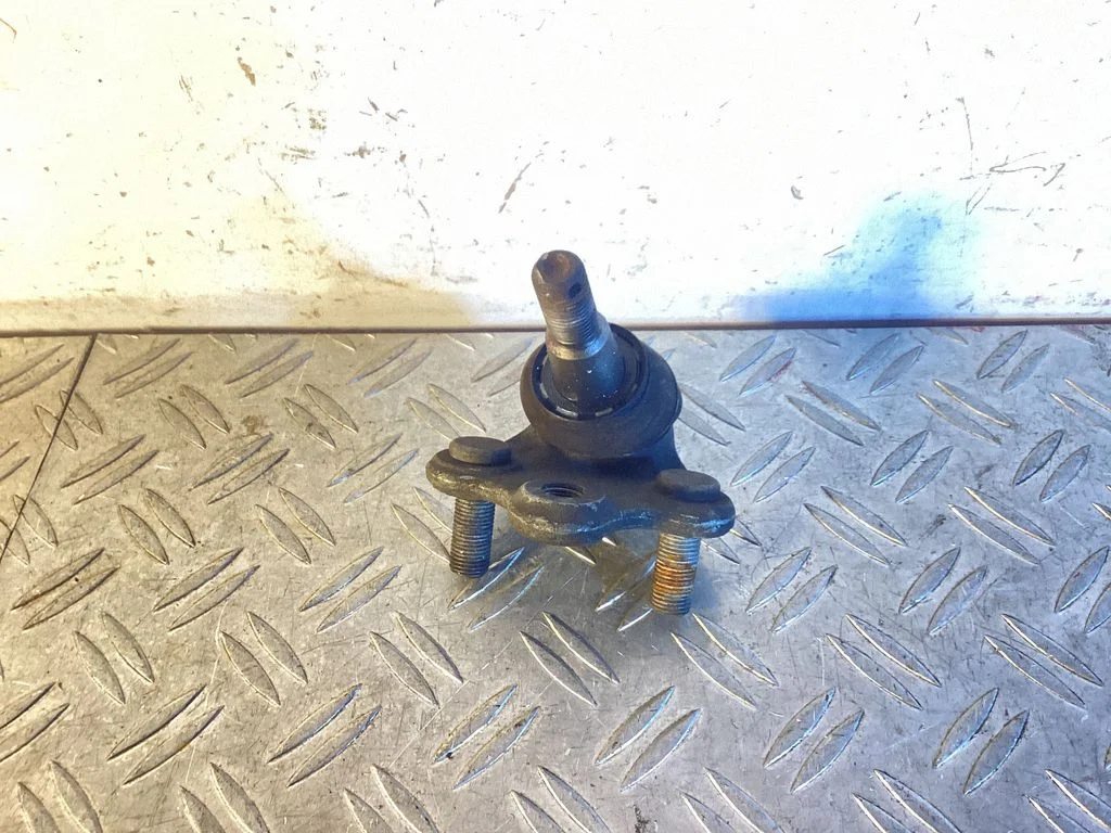 Front ball joint – Lexus NX (2021-)