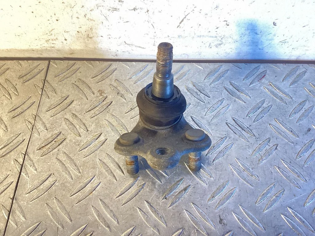 Front ball joint – Lexus NX (2021-)