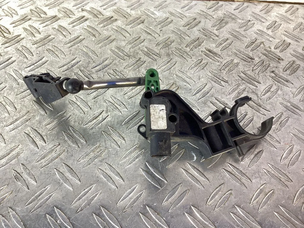 Headlight/headlamp level sensor – Porsche 911 991 (2011-2019)