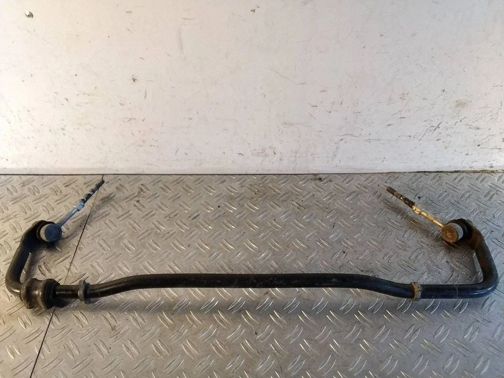 Tagumine stabilisaator – Lexus NX (2014-2021)