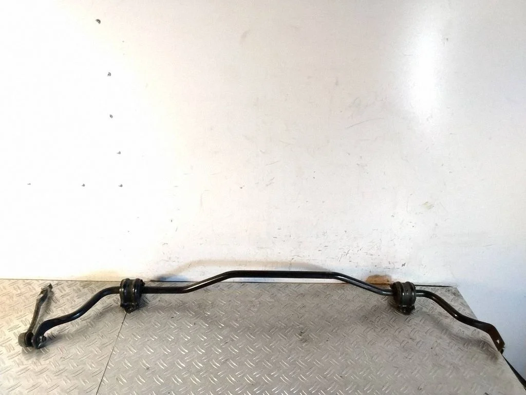 Tagumine stabilisaator – Lexus RX 450H (2016-)